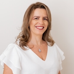 Dra. Daniela Aragão Neiva